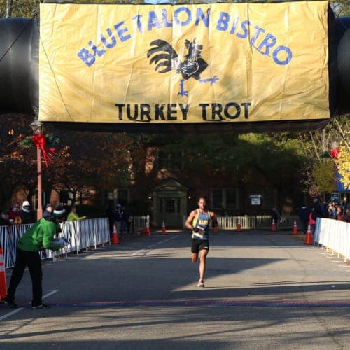 Blue Talon Bistro Turkey Trot